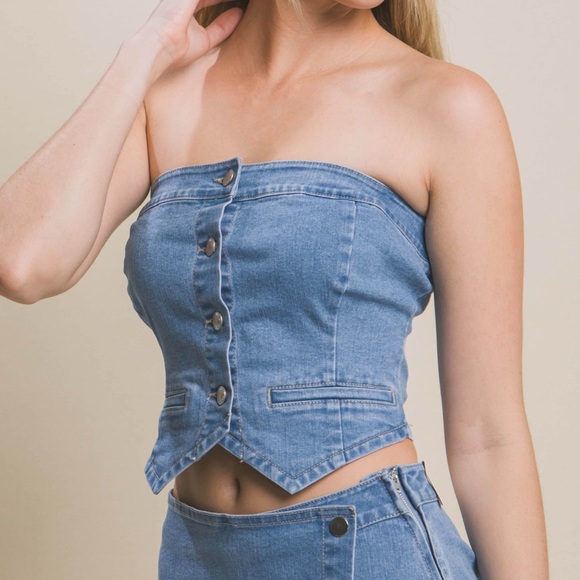 27 Fabulous Denim Strapless Button Up Top - Picture 3 of 5